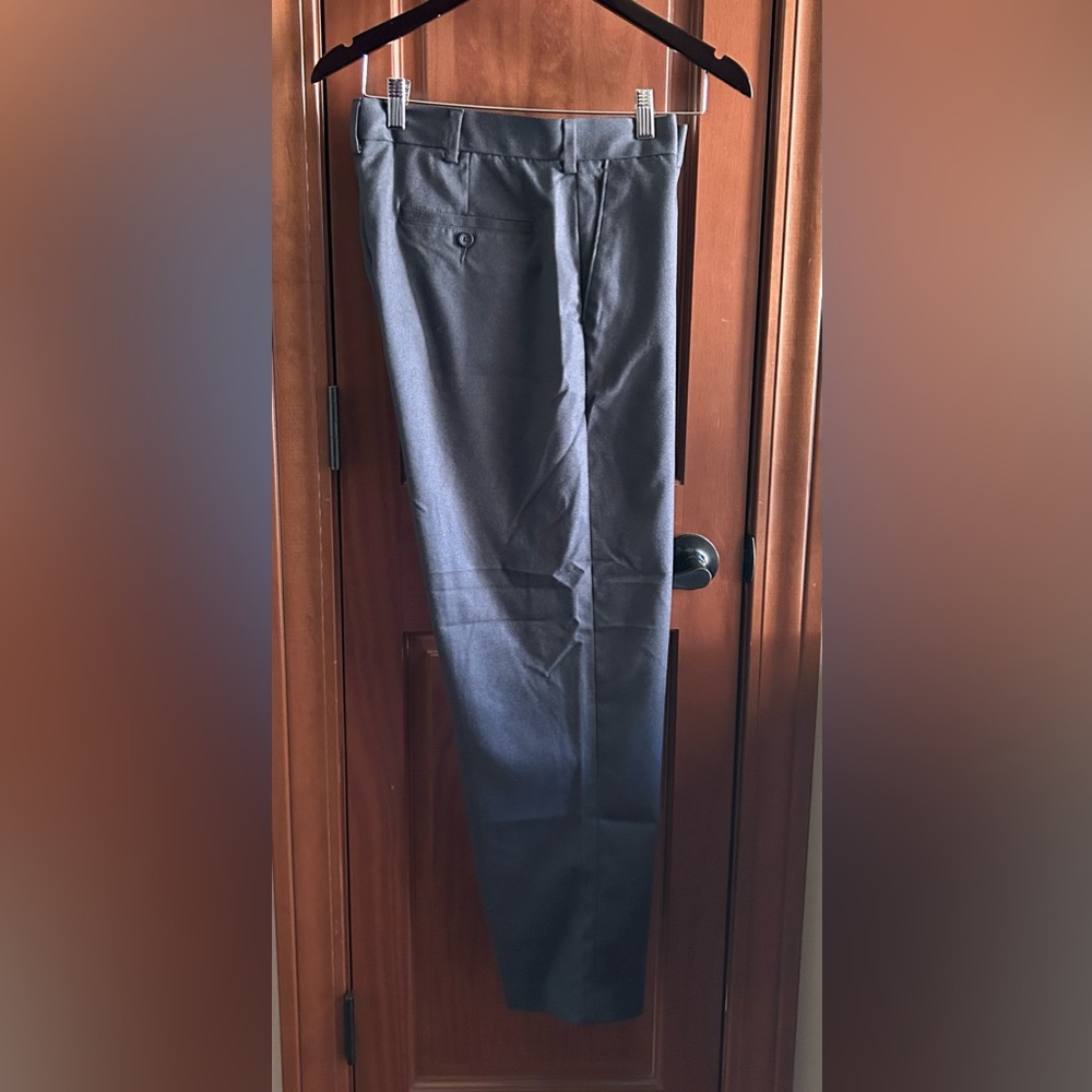 Men’s George Charcoal Gray Slacks 32x30-Good Condition🩶